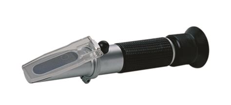 refractometer precision accuracy and resolution determination|refractometer function.